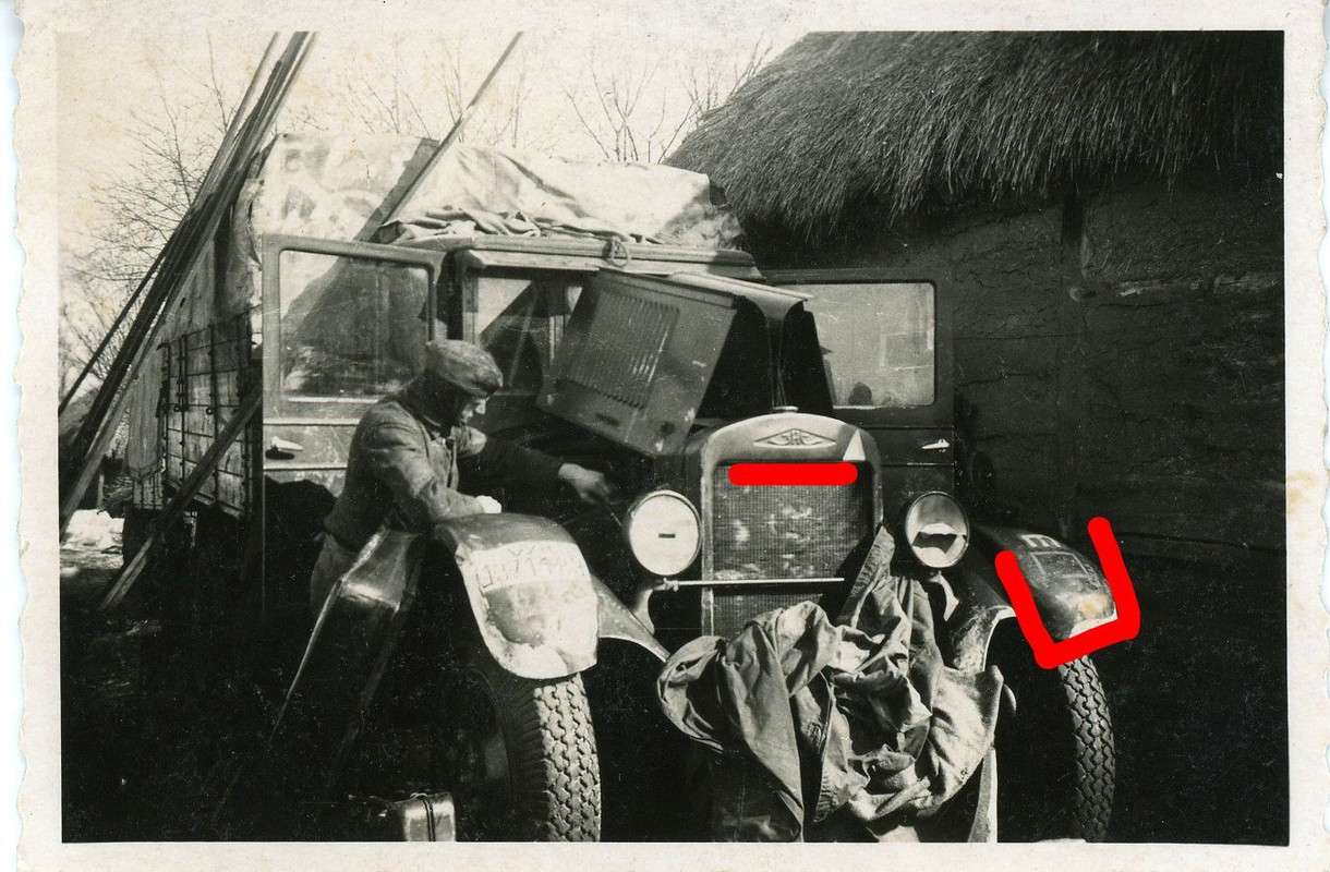 Russland PKW Auto Kübelwagen Wappen Foto