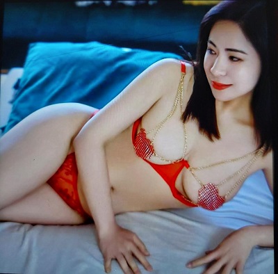 Mia-Castillejos2.jpg