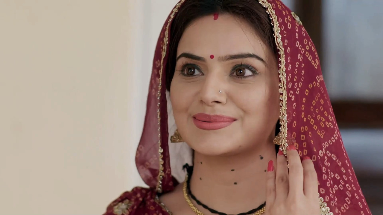 Homely Wife Navel and hot scnes-savdhaan india.mkv_snapshot_00.01.051