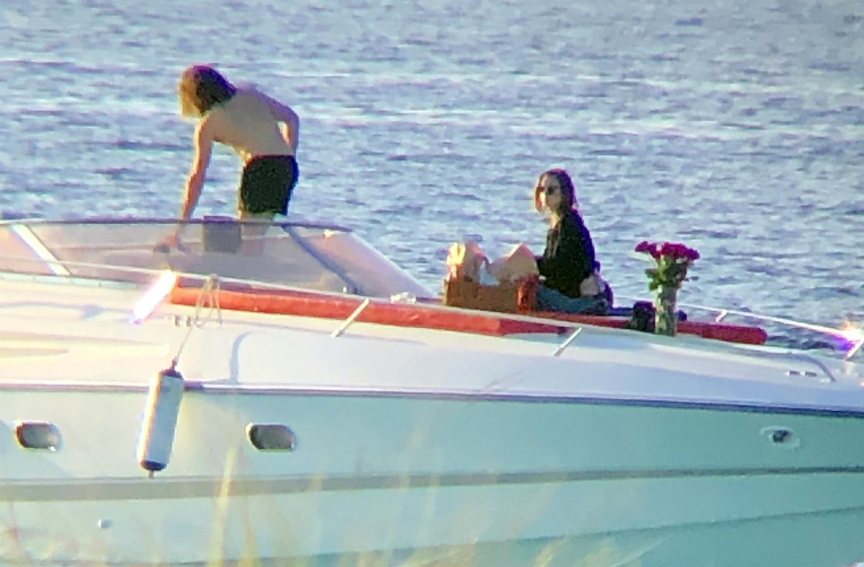 emmawatson-updates.com (11)