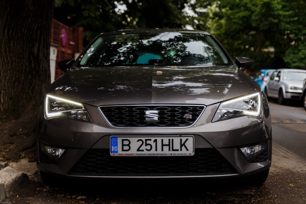 Car (4)