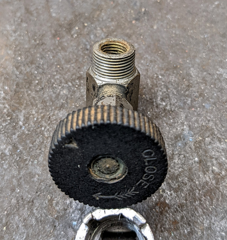 PXL_20220228_210705931.MP~2