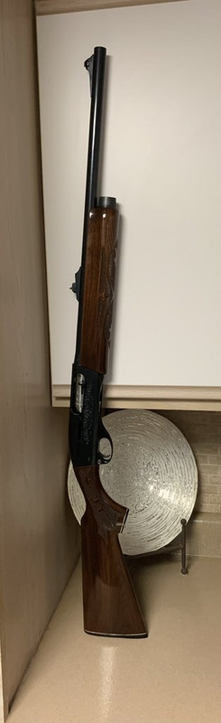 EF8DA8A4-FC4B-4121-9794-2E8848277629