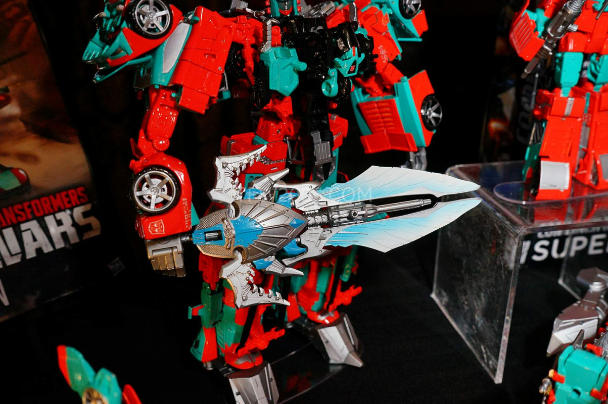 SDCC2015-Hasbro-Breakfast-Transformers-Combiner-
