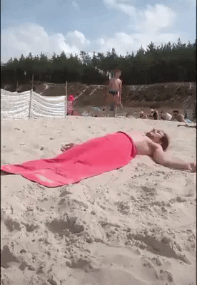 https://i.postimg.cc/6pJ7Fr7F/5.gif