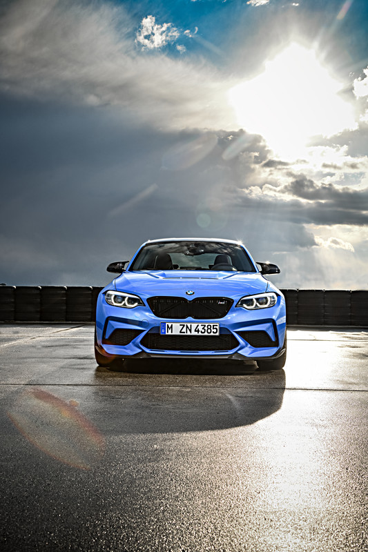 P90374181_highRes_the-all-new-bmw-m2-c