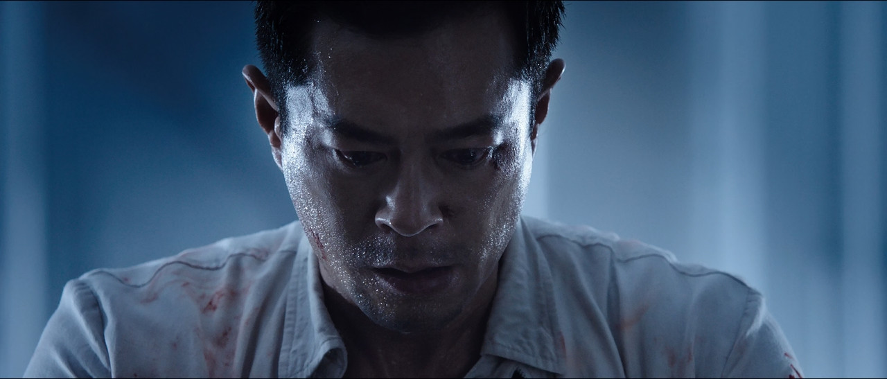 Paradox (2017) (1080p BluRay x265 SAMPA).mkv_snapshot_01.21.42.792