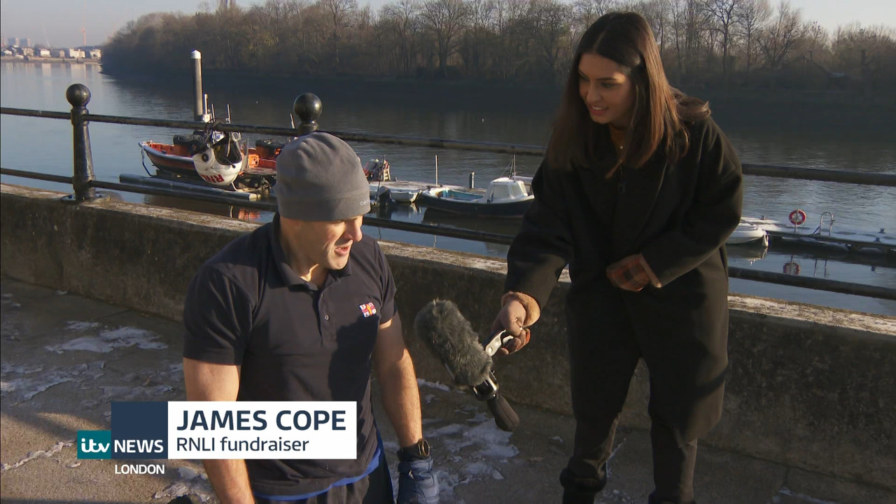ITV News London_20221216_22302245.ts_snapshot_09.23.915