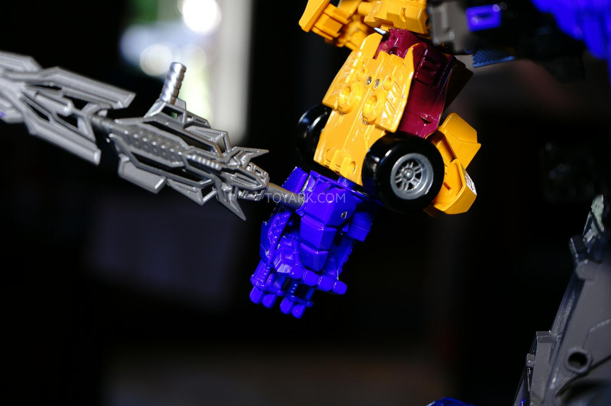 SDCC-2014-Hasbro-Transformers-Breakfast-044_1406