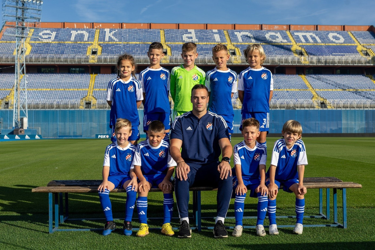 dinamo-zagi-i.jpg