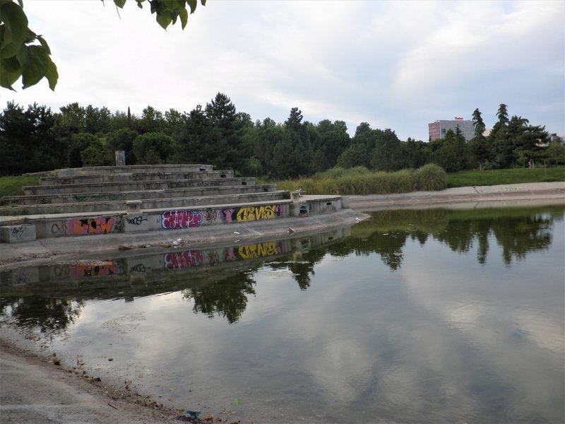 PARQUE ENRIQUE TIERNO GALVAN-2013 AL 2017-MADRID - Paseando por España-1991/2024 (34)