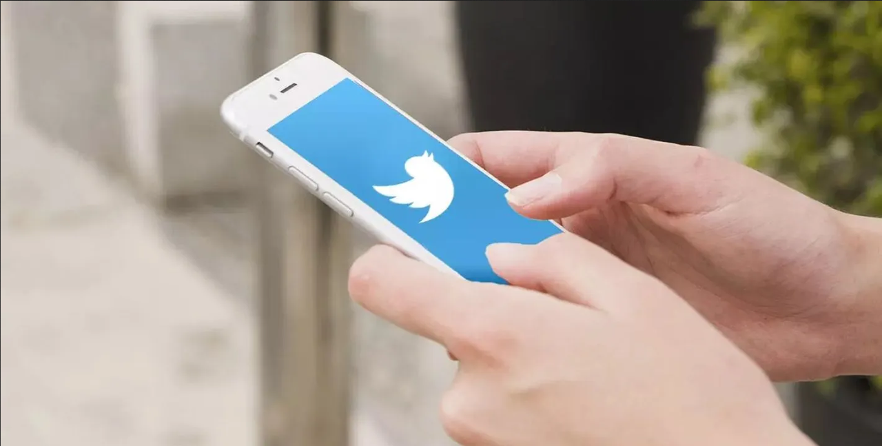 Sin Twitter Blue, tendrás un límite de mensajes privados
