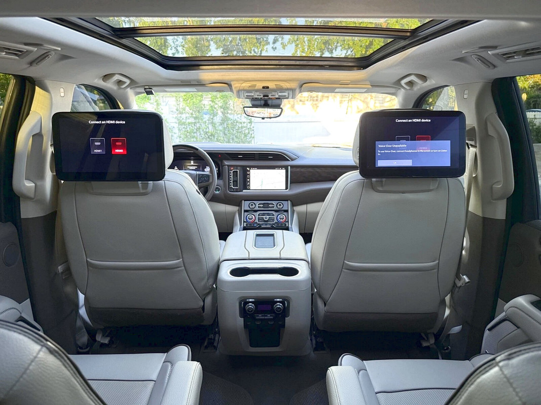 Vehicle thumbnail 24