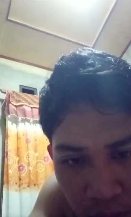Bercinta Di Rumah Baru