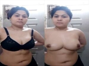 Paki wife Changing her bra big boobs