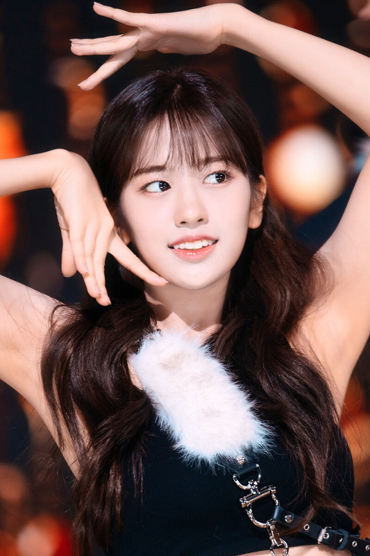 220828-IVE-Yujin-After-Like-at-Inkigayo-documents-20