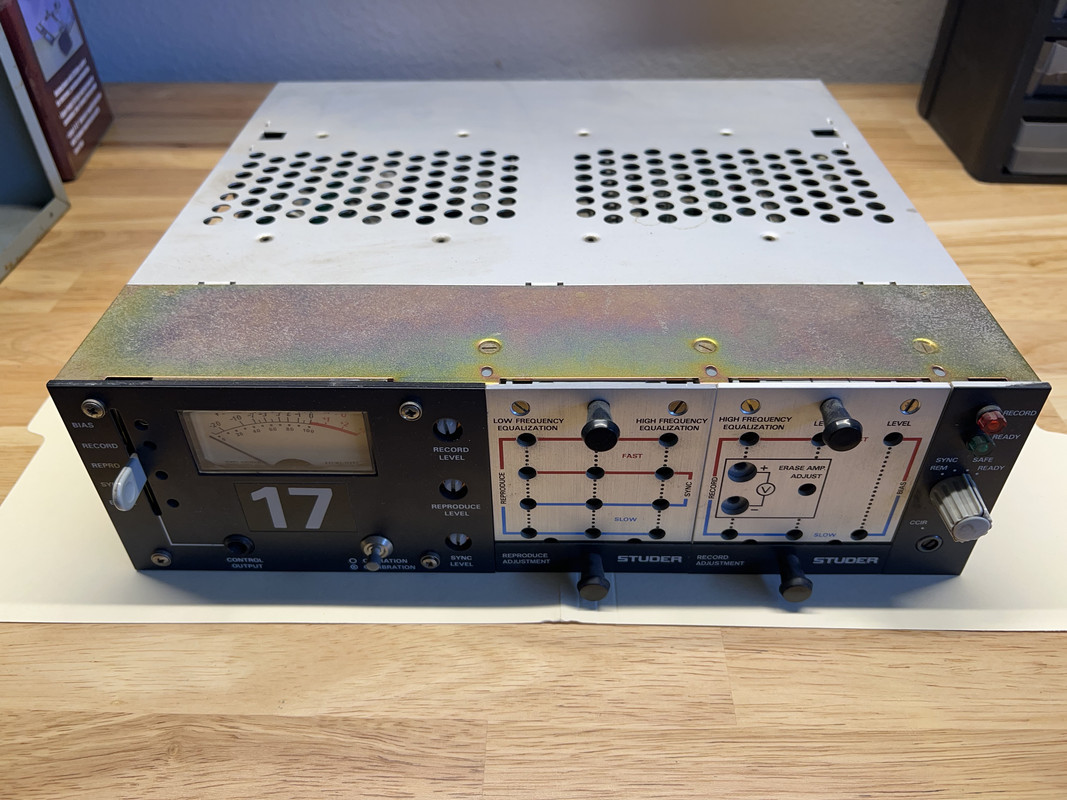 4D402705-E848-4516-B95A-03FFC5929E6B