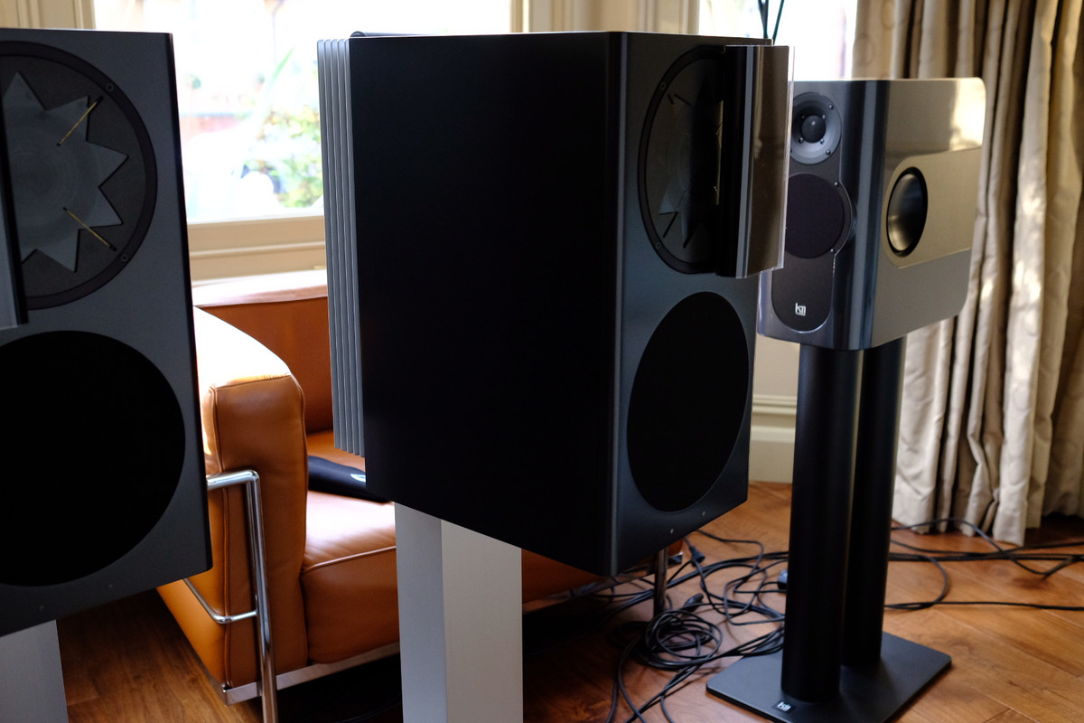 D9678041-747C-48F8-8E0E-53D9BEAE5CD9