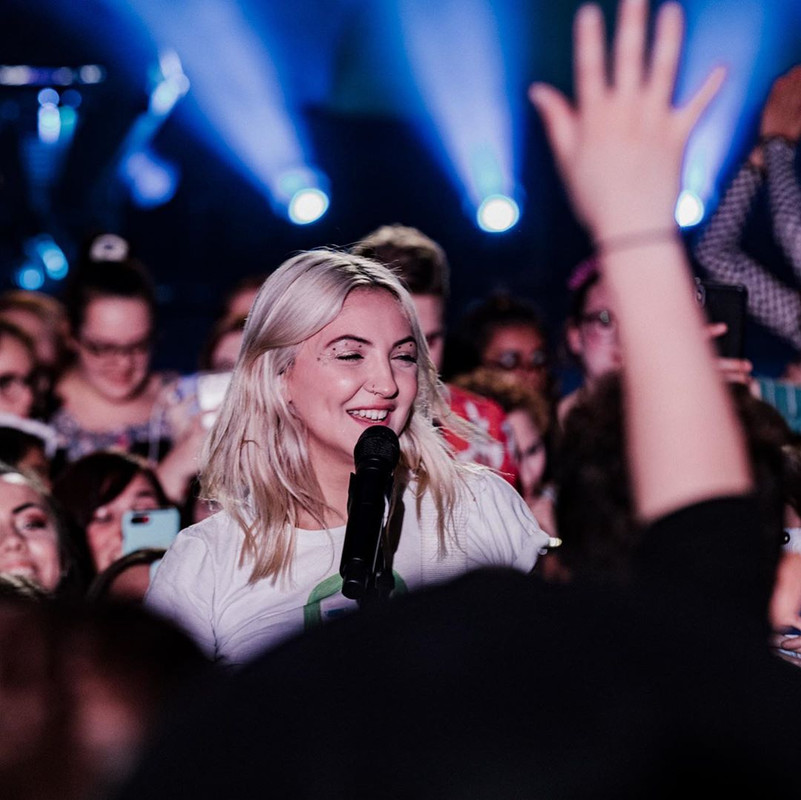 Julia Michaels