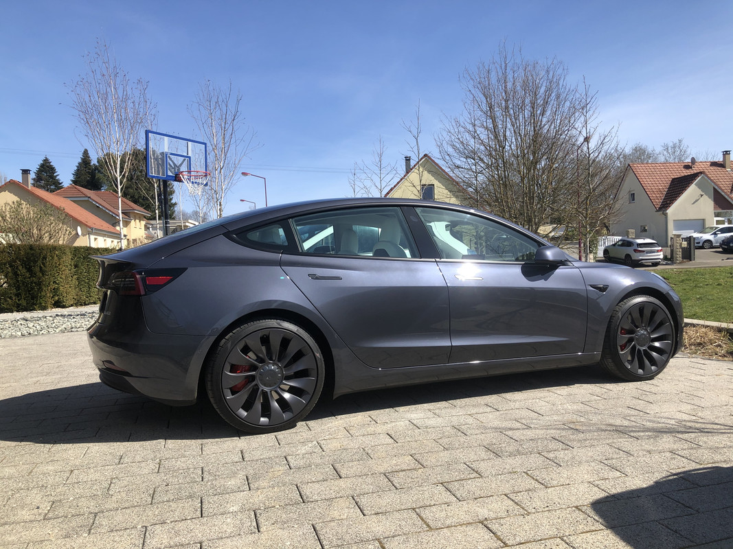 67D80CF2-8304-4EB0-9803-FB1C7EA1503E