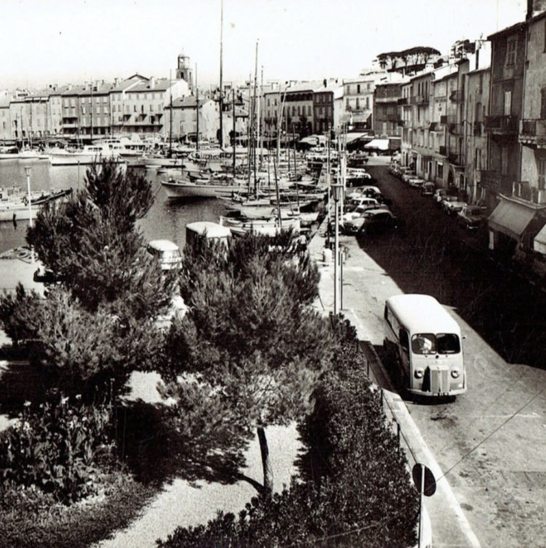 0E7EE469-45FD-4E8D-B92D-DB7122419A7B