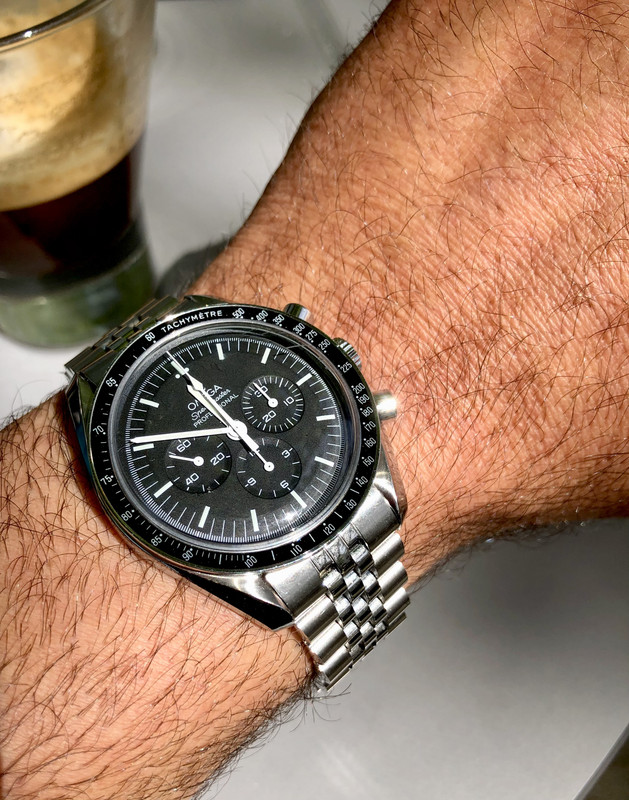 28572903-008D-4362-AD1D-7BC89BF66FB5