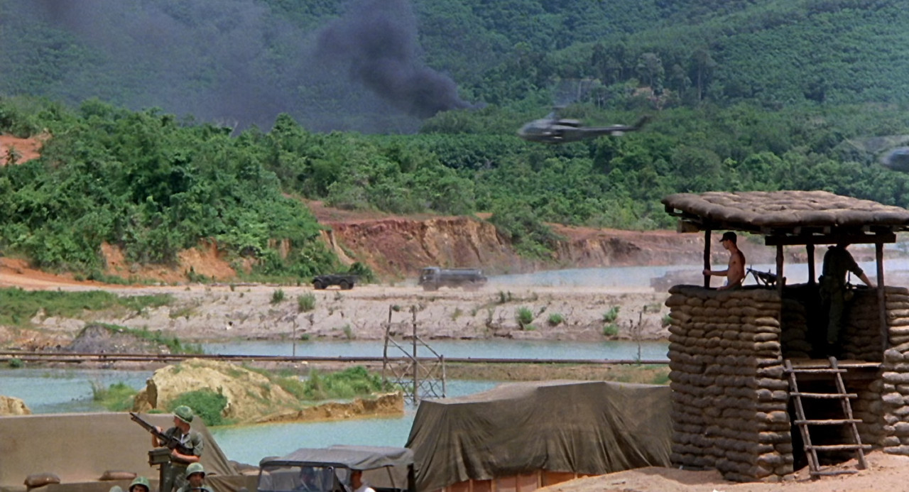 Good Morning, Vietnam 1987 (1080p x265 10bit Tig