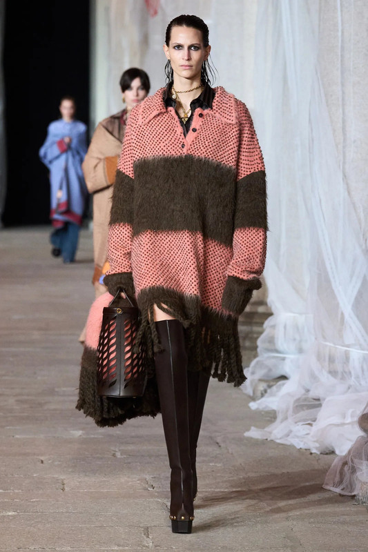 Stile oversize, 5 consigli per vestire alla moda Stile oversize, 5 consigli per vestire alla moda