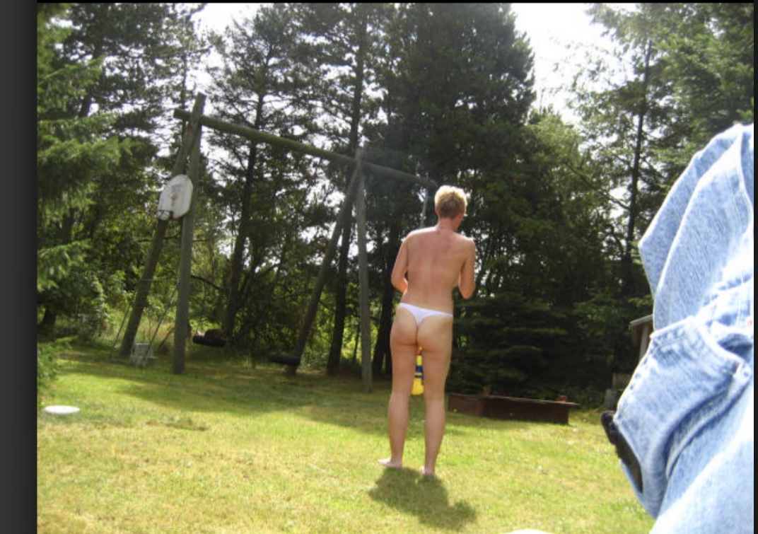 EB0B35BC-832C-458C-BC64-45D74B1111A8