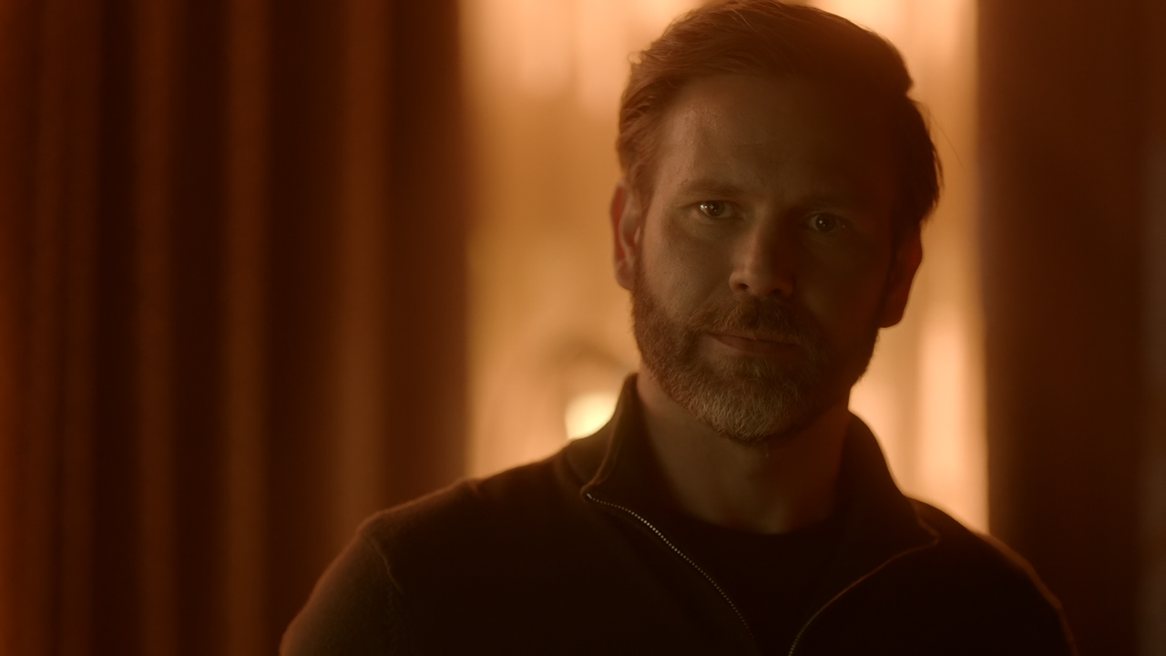Legacies.S04E03.We.All.Knew.This.Day.Was.Coming.1080p.10bit.AMZN.WEB-DL.DDP5.1.HEVC-Vyndros.mkv_snap