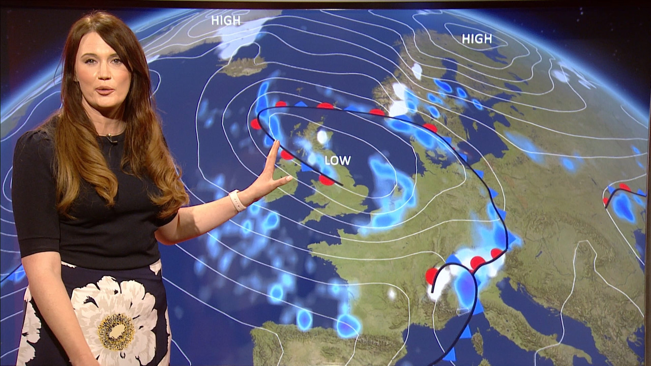 04.12 - 18.30.01 - BBC London News. The latest stories from the BBC L....ts_snapshot_26.44.326