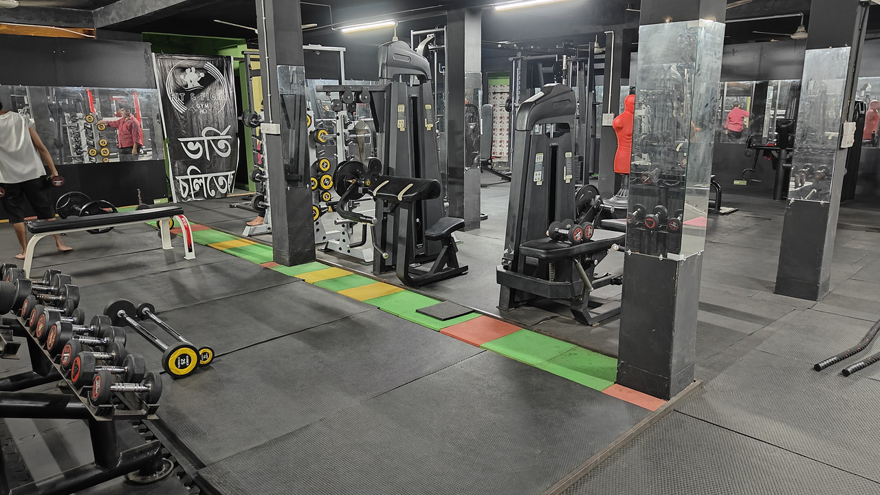 Fit & Fight Gym Free Weights Zone