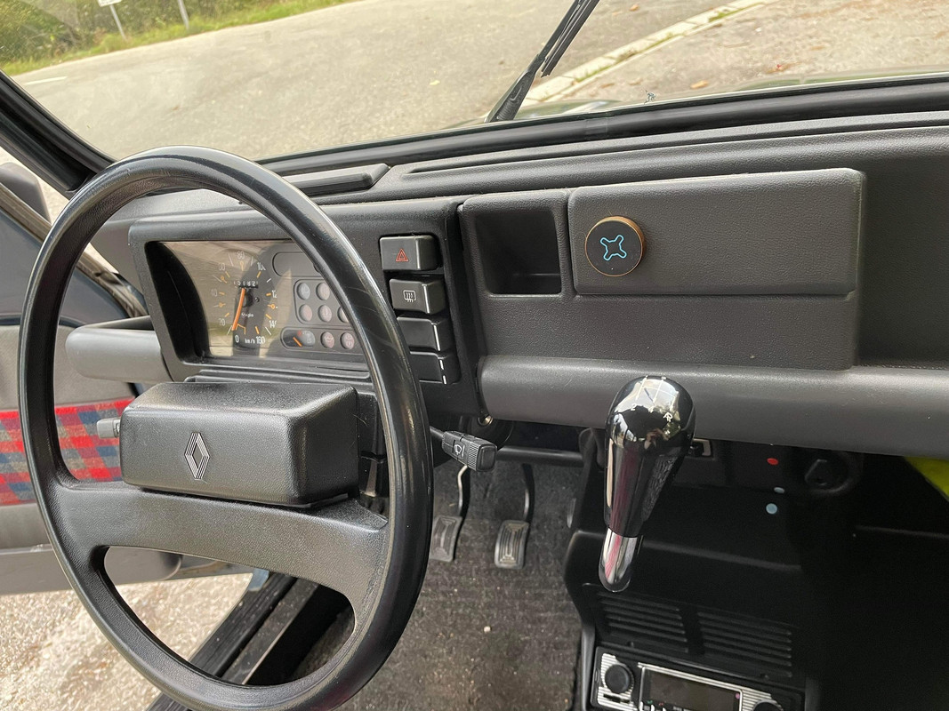 7BCE4ADE-3DC2-4111-945B-4ECF33A4A875