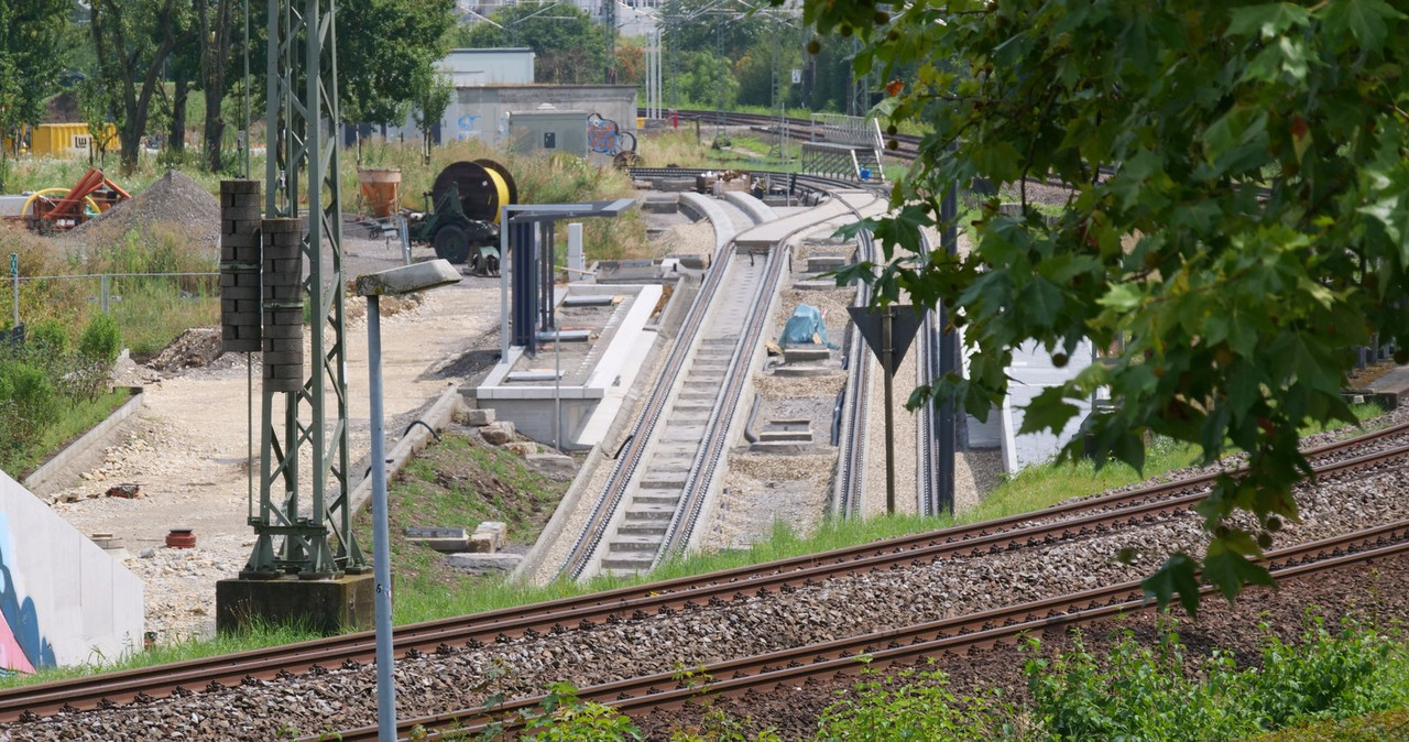 [Bild: 030824-134842-1b.jpg]