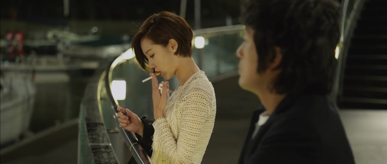Love Fiction 2012 WebRip [Hindi + Tamil + Telugu + Korean] 480p, 720p ESub Screenshot