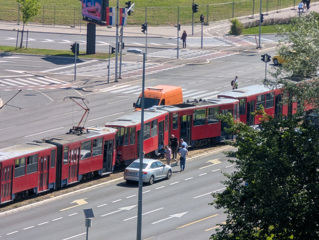 PXL-20250602-073714014.jpg