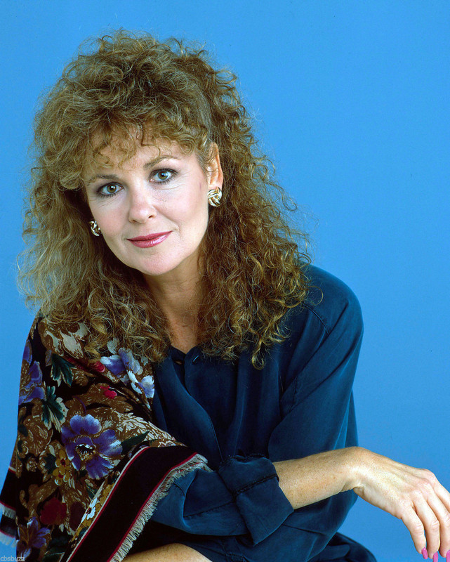 shelley_fabares_b09