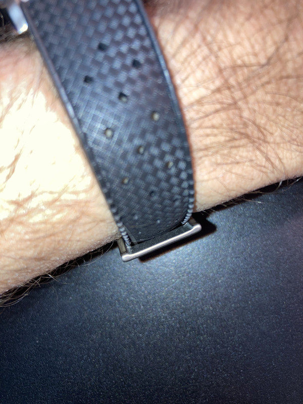 17B68C00-78D0-44FD-B245-7503E3302A06