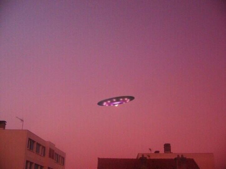 tumblr-p2bqzy-Kjtb1wd3q54o1-500-2