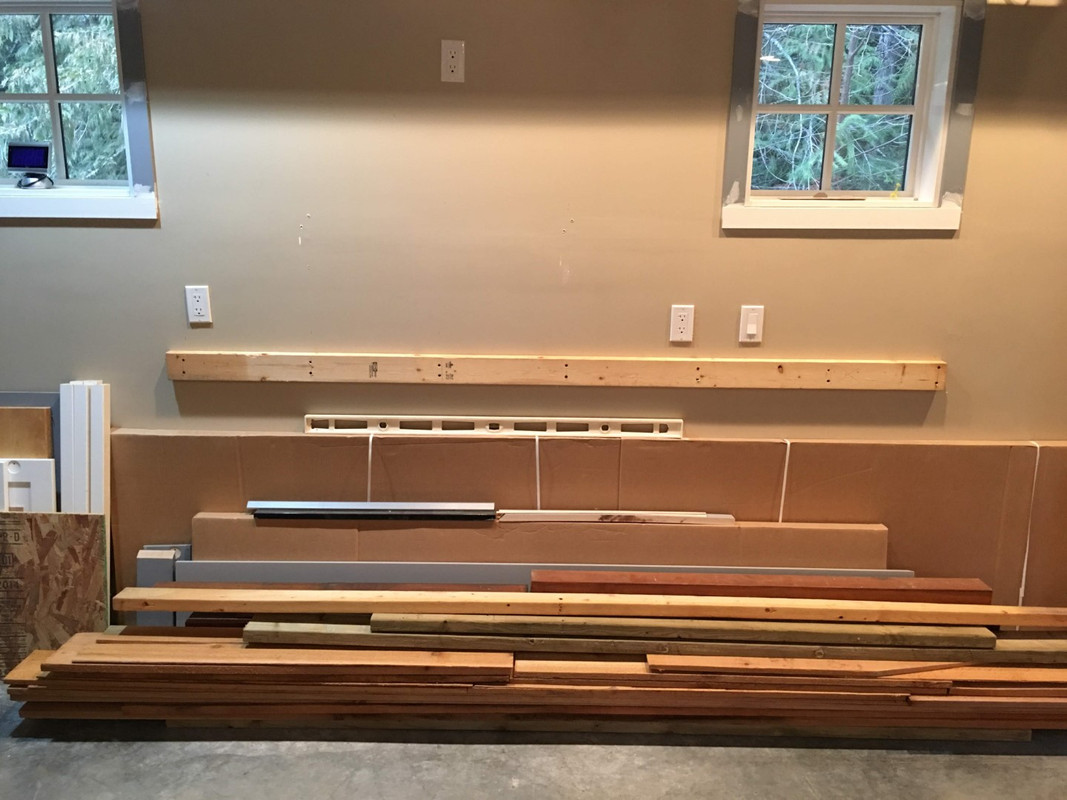 Fold-up-work-bench.jpg