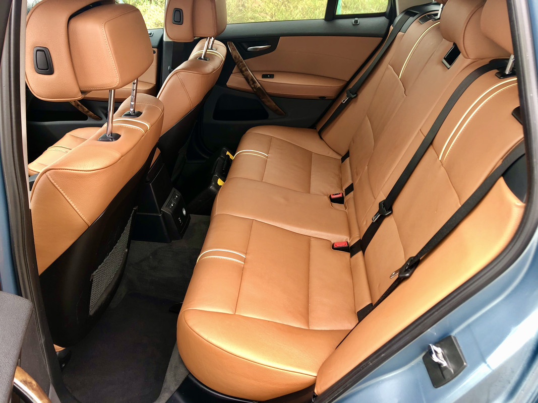 3C024828-4F6C-465F-83E4-7ADEC3FEC6F4