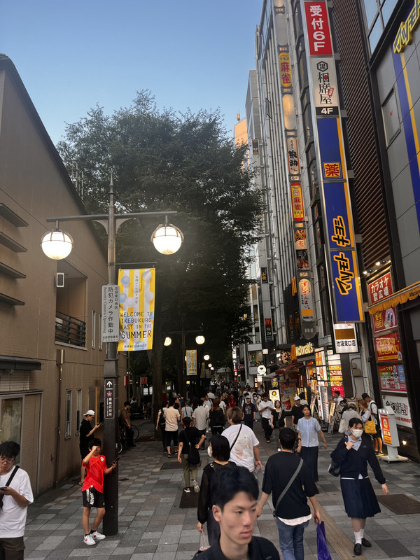 5E609586-7046-462F-814C-4B1FC0418A40