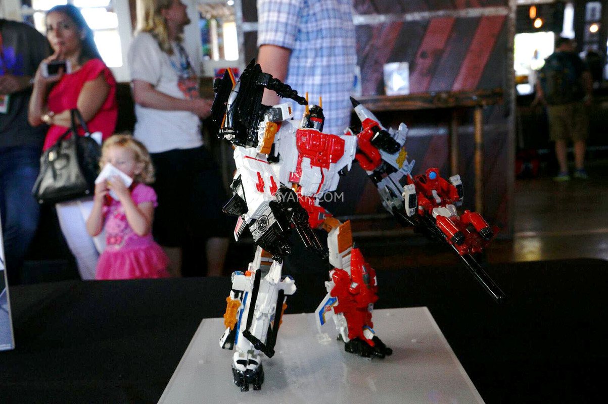 SDCC-2014-Hasbro-Transformers-Breakfast-006_1406