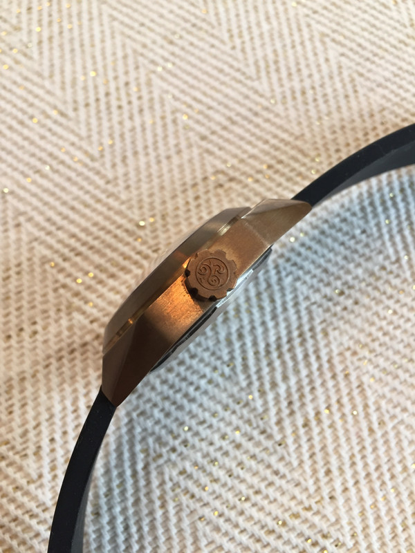 2301808D-1147-4FD3-97B5-BB7C0853D771