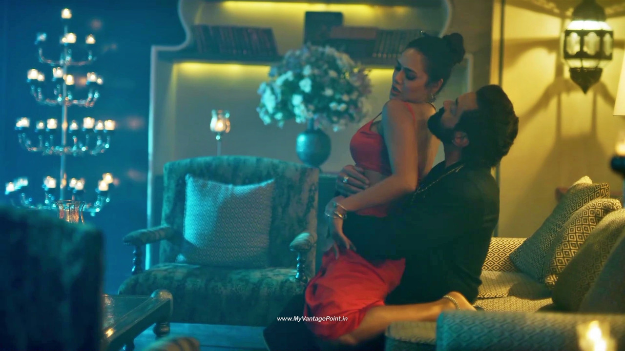 87Esha Gupta Hot in Aashram Web Series