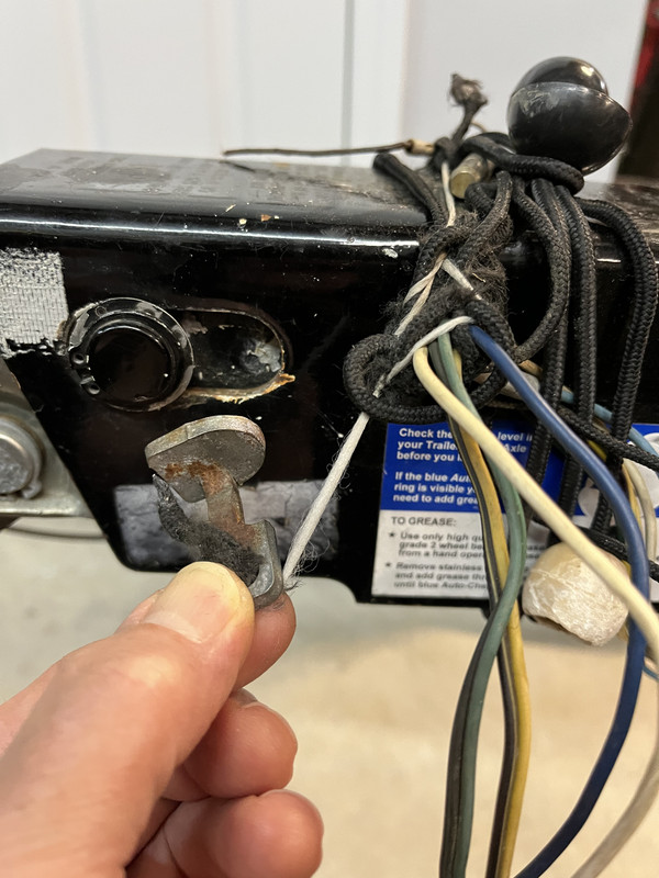 AC6FB381-5892-486E-86A8-8F2D91D15C14