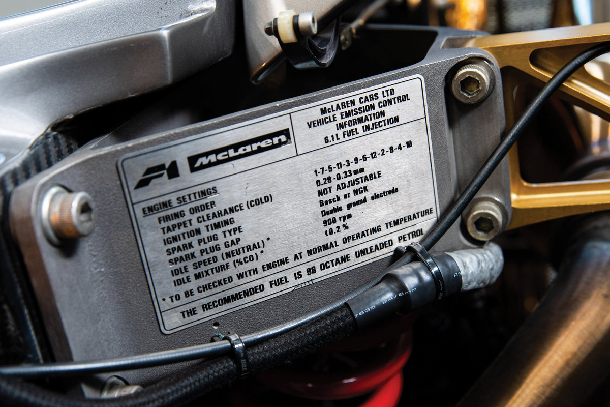 1994 McLaren F1 LM (8)