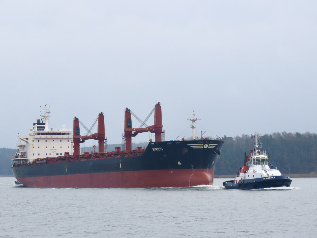 63ACD0AA-CACA-4F3E-A62E-69475D8780D4