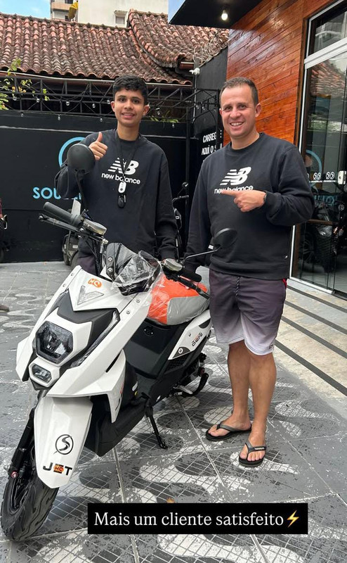 Diego com sua City 500W