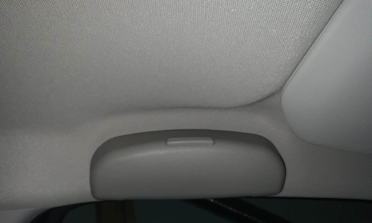 5D8CEF68-A4F1-4251-AF4F-2C52E7DB5CC2